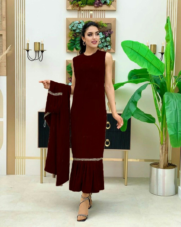 2 تیکه (سارافن حلقه ای+رویه مانتوی پارچه اسکاچی+ نوار نقره ای) زنانه مدل دیانا