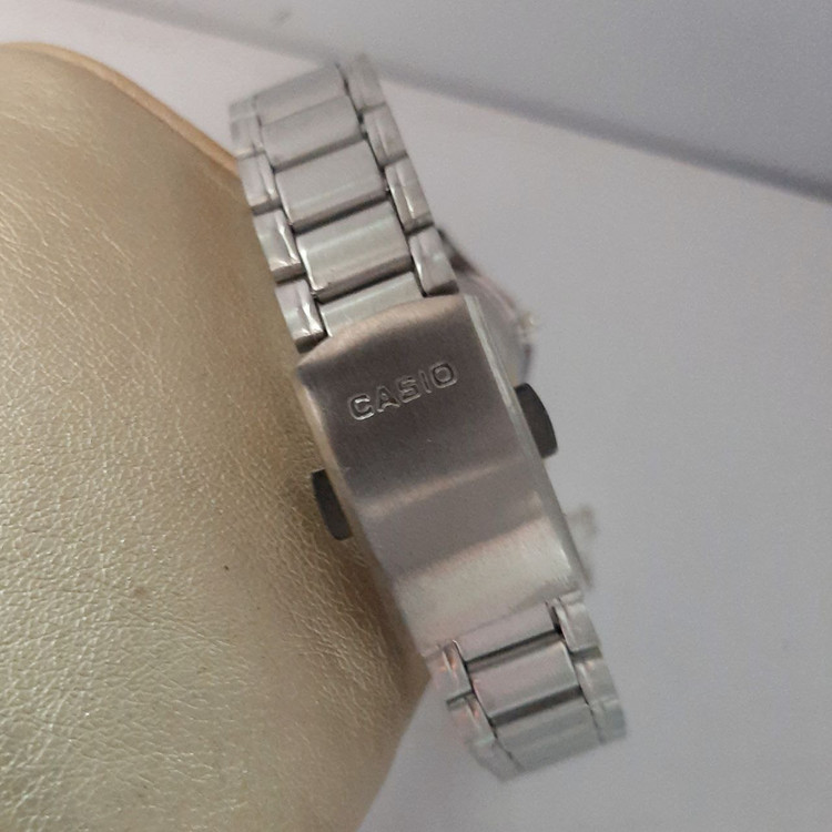 ساعت کاسیو زنانه بند استیل 369154