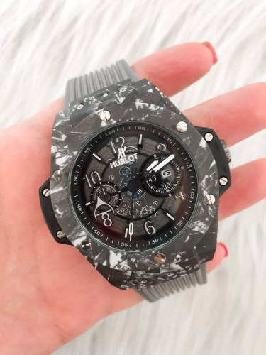 ساعت هابلوت مردانه بندرابر بندخاکستری 369050