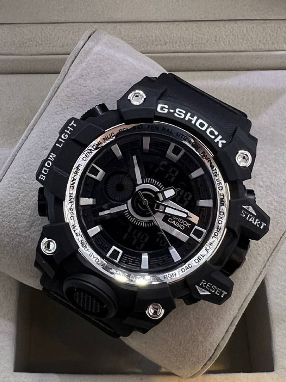 ساعت اسپرت جی شاک مردانه بندمشکی سفید 369316