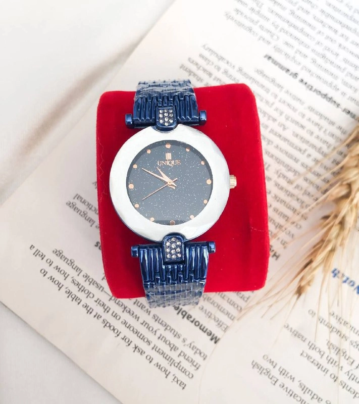 ساعت زنانه یونیک UNIQUE بنداستیل آبی صفحه مشکی 369279