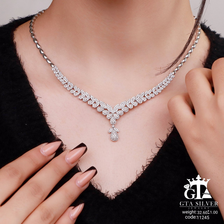 سرویس نقره جواهری مارسا سینه ریز+ گوشواره + دستبند کد 11245