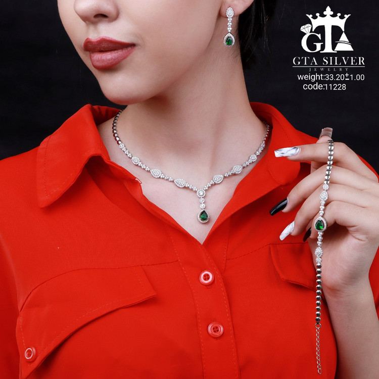 سرویس نقره جواهری مارسا سینه ریز+ گوشواره + دستبند کد 11228