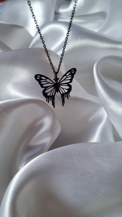 گردنبند پروانه لونا مشکی کد 46654