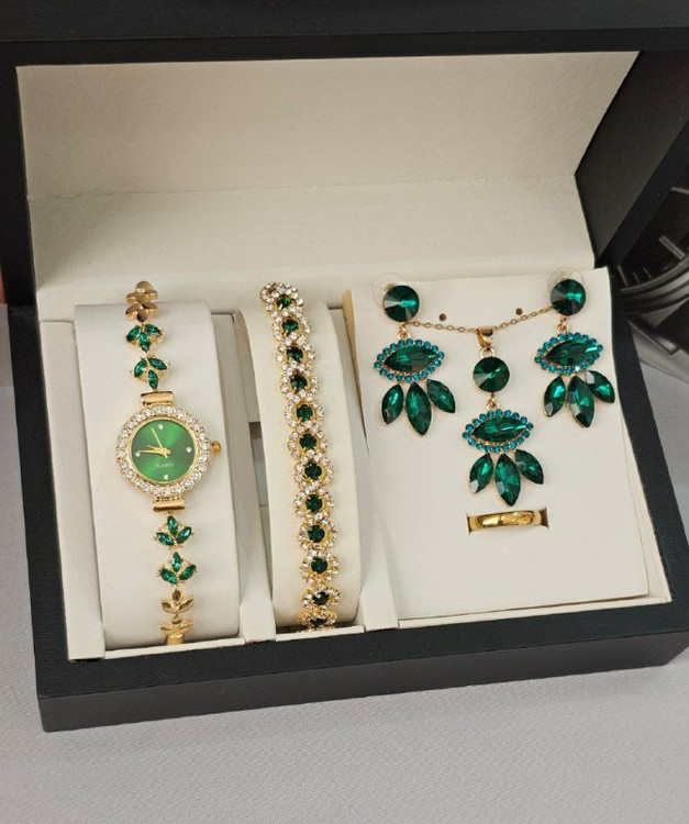 ست ساعت مچی زنانه + ست زیورآلات کد 2847