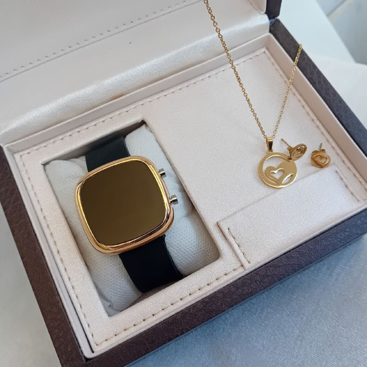 ساعت مچی ال ای دی مربع مشکی دو کلید همراه با نیم ست ( گردنبند و گوشواره ) کد 44665