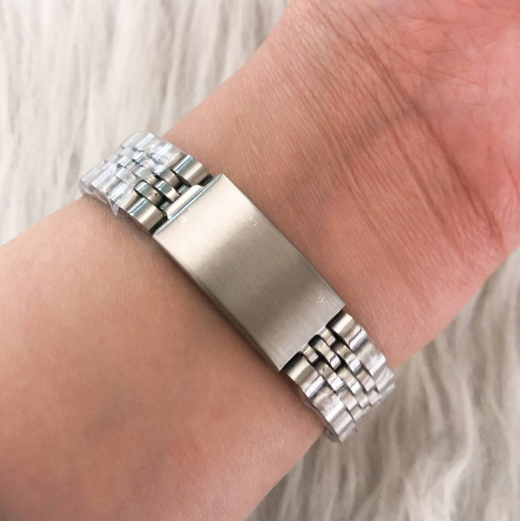 ست ساعت سیتیزن زنانه و مردانه باهم بند نقره ای صفحه مشکی کد 59191