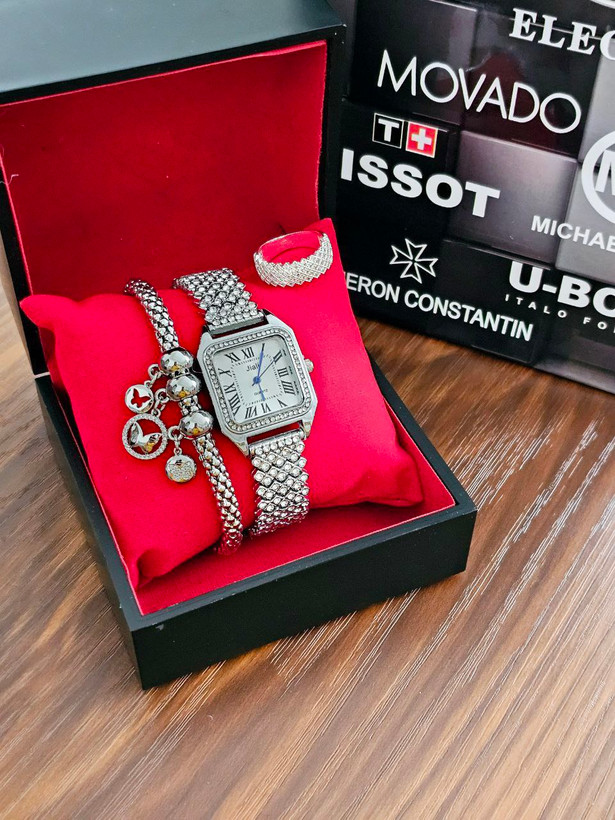 ست ساعت شیک زنانه مدل جواهری کد 4147