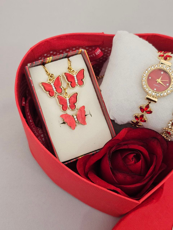 ساعت و نیمست دخترانه کادویی مدل پروانه کد4818