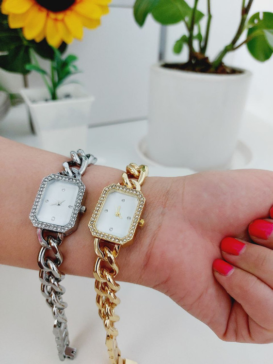 ساعت زنانه مجلسی مدل کارتیر کد 6188