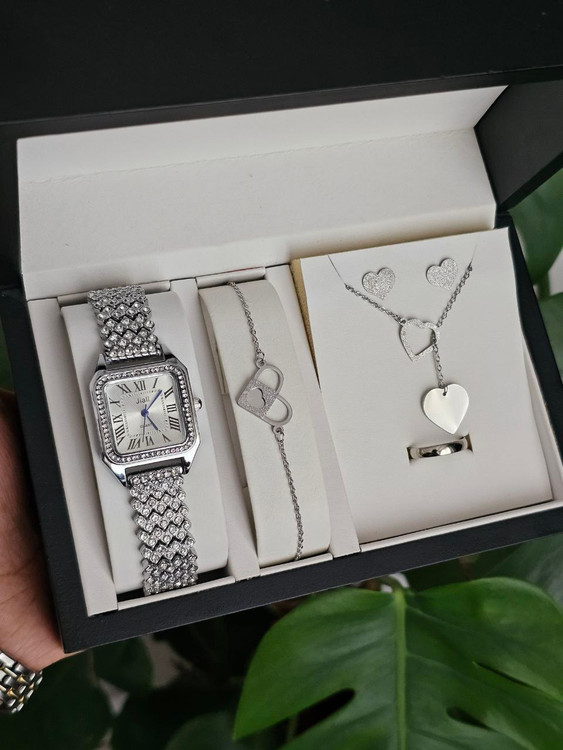 ست زنانه و دخترانه ساعت و دستبند و نیمست استیل کد 6985