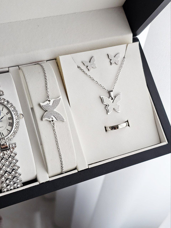 ست زنانه و دخترانه ساعت و دستبند و نیمست استیل کد 4192