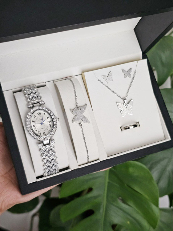 ست زنانه و دخترانه ساعت و دستبند و نیمست استیل کد 4192