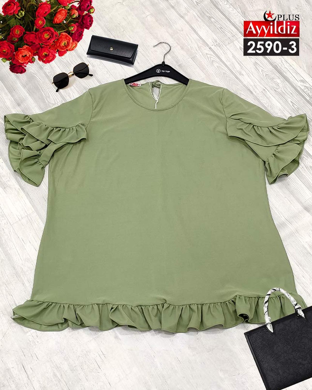 بلوز آستین کوتاه سایز بزرگ کد 2590